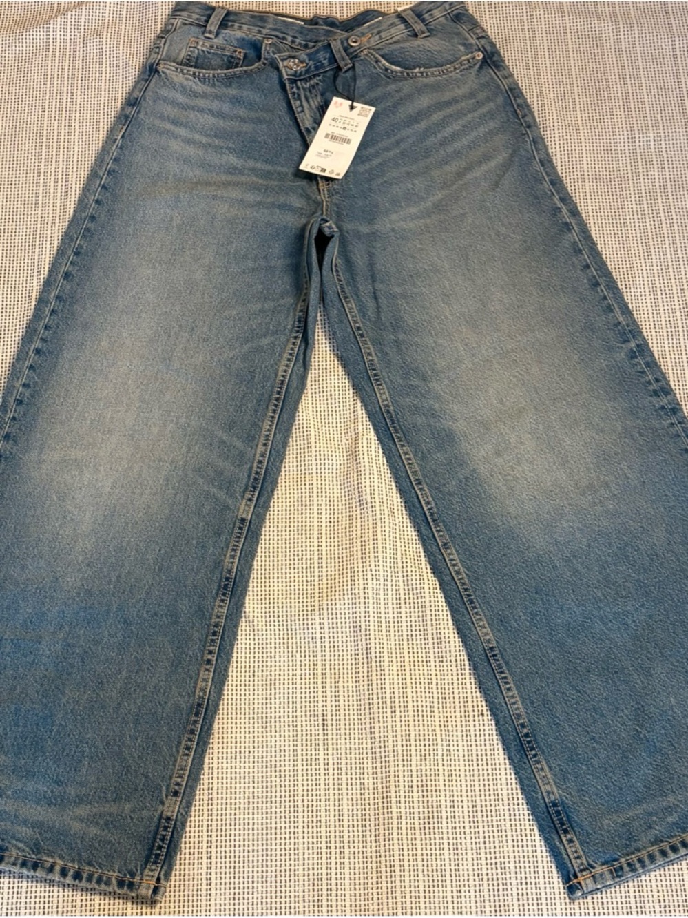 Zara Medium Blue Straight-Leg Women's Jeans